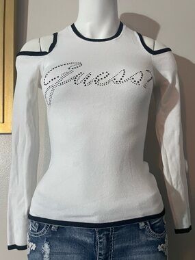 GUESS White Top with Black Trim and Logo Tag